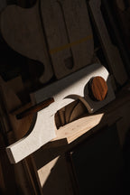 Escultura de parede Reticências