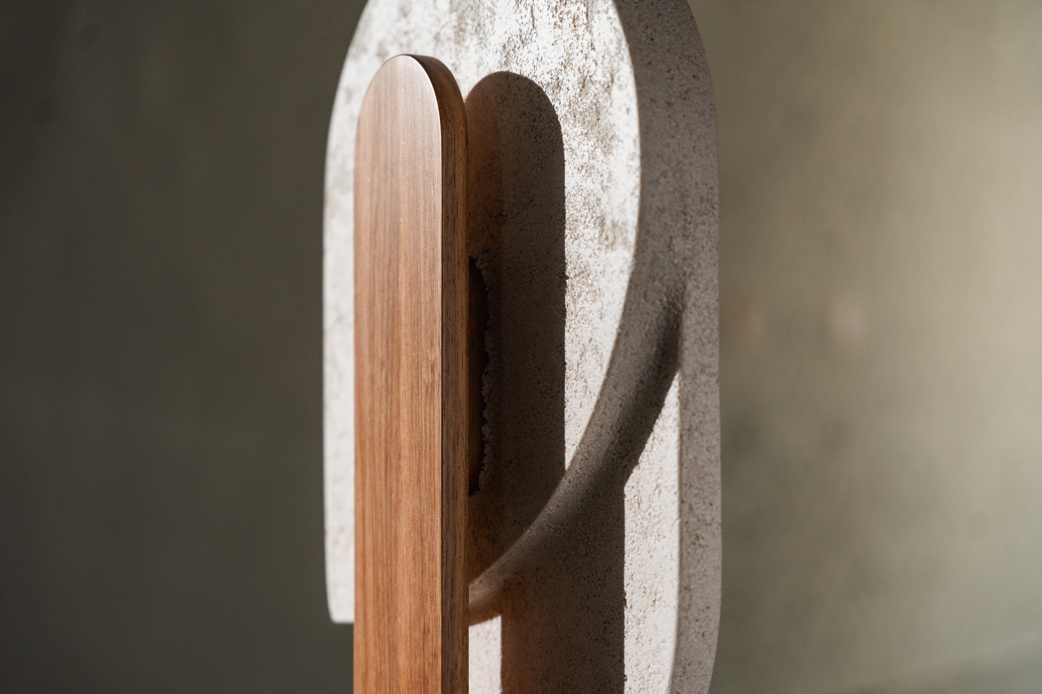 Escultura de parede e centro de mesa Verso